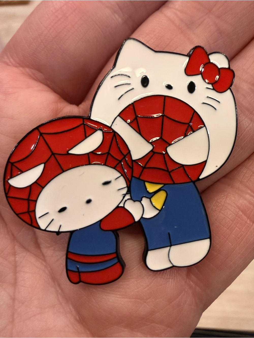 Hello Kitty Crossover Enamel Brooch - White & Red